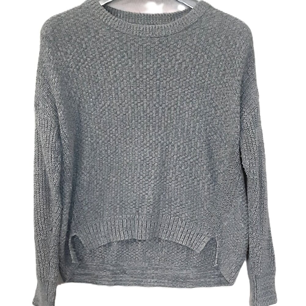 Universal Thread Woman's Sweater Size MEDIUM, Pullover Long Sleeve, Gray Knit